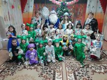 Ногодний утренник группа "АБВГДейка""